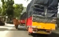 Video Detik-detik Truk Ngeblong di Jalan, Berasa Jadi 'Raja Jalanan'