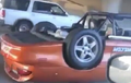 Aneh, Mobil Bannya Kok di Atas? Simak Videonya