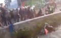 Video Keberingasan Ojek Pangkalan, Ada Aksi Provokasi, Ceburkan Motor Ojek Online ke Sungai