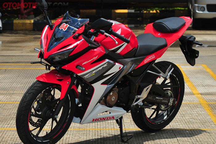 15 Tahun di Indonesia Ini Honda CBR150R Dari Generasi ke Generasi