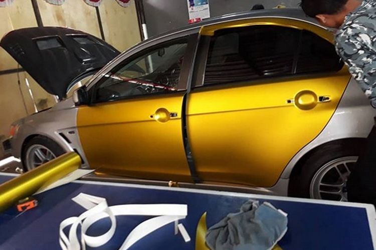 35 Terbaik Untuk Stiker Mobil  Sedan Warna  Hitam Aneka 