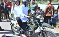 Naik Kawasaki KLX Jokowi Keliling Tengok Korban Gempa Lombok, Tapi Ada yang Beda Nih!