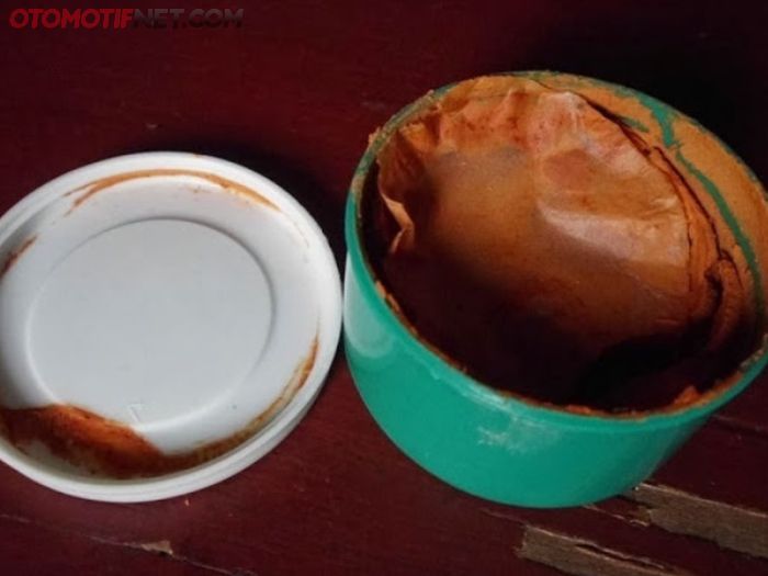 Compound untuk menghaluskan bodi