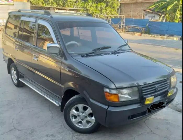 Ilustrasi Kijang Diesel bekas tahun 1997