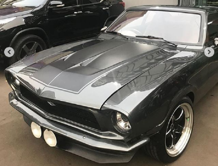 Ford Mustang Maverick 1967 milik Rio Dewanto