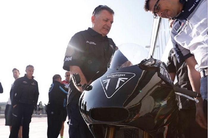 Triumph ujicoba mesin Moto2