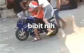 Ada Lagi Nih Bocah Naik MiniGP, Gaya Layaknya Orang Dewasa, Orang Tuanya Kemana Ya?