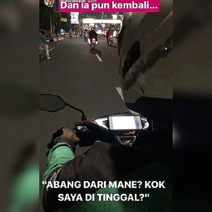 Rico mengunggah driver ojek online yang kembali datang menjemputnya setelah meninggalkannya.
