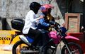 Totalitas! Pasca Bom Bunuh Diri Walikota Surabaya Pantau Kondisi Tempat Ibadah Naik Kawasaki KLX