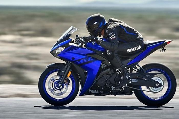 R3 Team Yamaha Blue 
