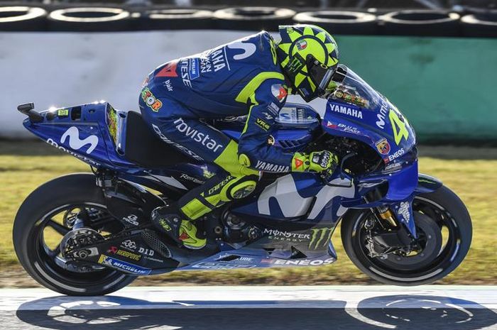 Valentino Rossi tegaskan motor M1 gitu-gitu saja belum ada perubahan mencolok