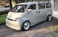 Modifikasi Daihatsu Gran Max Bandung, Atap Chop Top, Gaya Retro Elegan