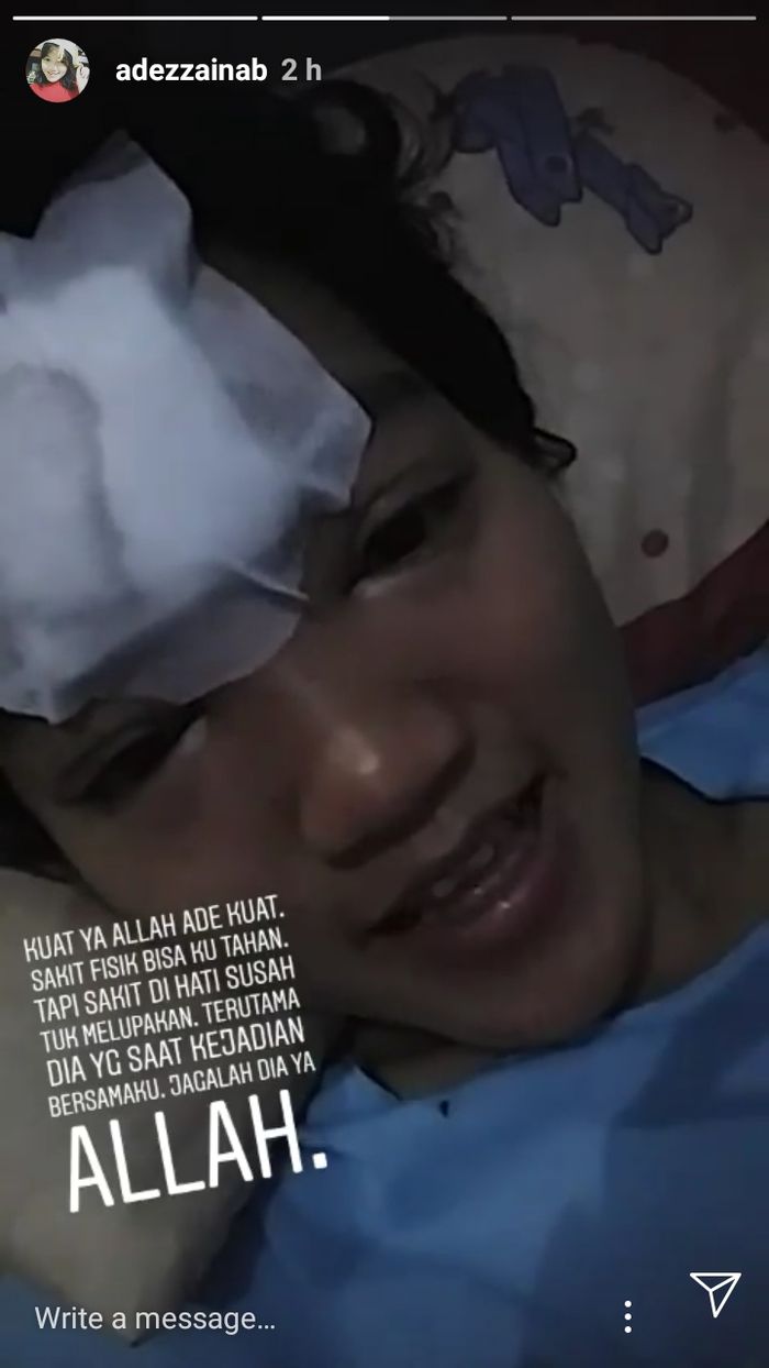 Insta Story dari @@adezzainab, korban perampokan di Bandung