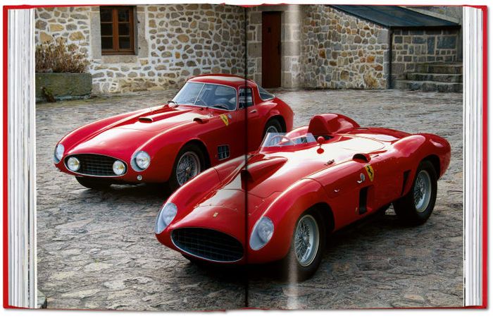 Penampakan buku sejarah Ferrari