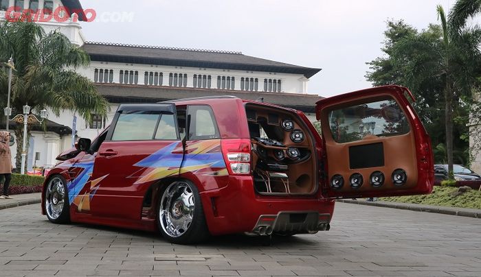 Suzuki Grand Vitara JLX 2009