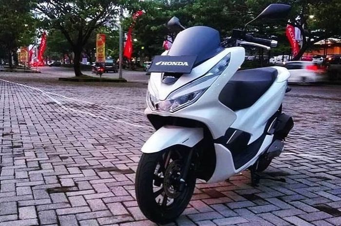 honda pcx 2019 price