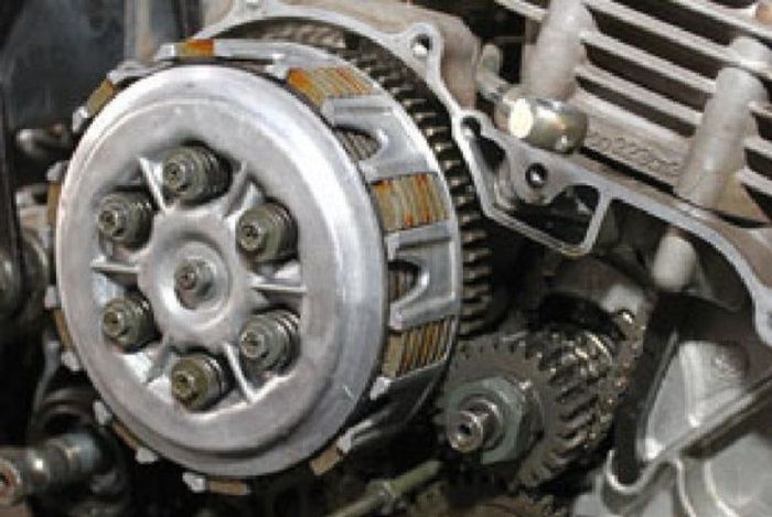 Kopling enam per Yamaha Scorpio