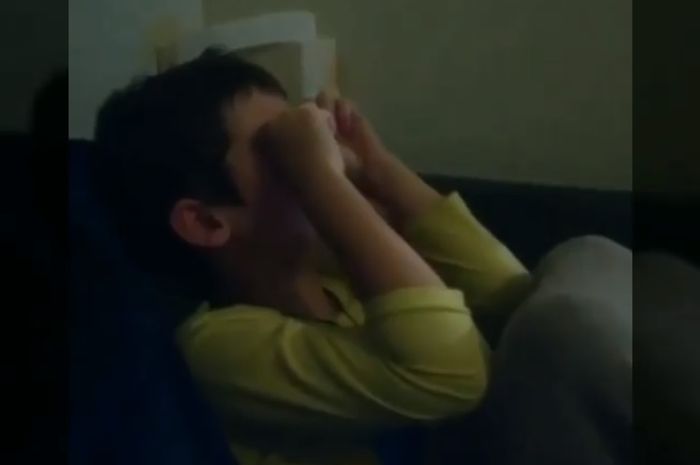 Fans cilik Valentino Rossi menangis histeris