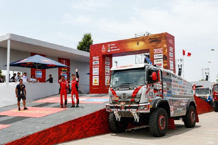 Hino kembali ambil bagian dalam rally Dakar ke-40