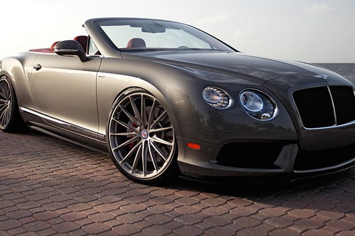 Bentley Continental pakai pelek HRE P103