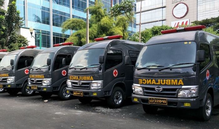 Ambulans keselamatan lapangan (keslap) Polda Metro Jaya