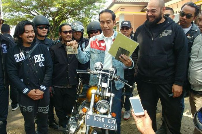 Motor Chopperland Presiden Joko Widodo surat-suratnya lengkap, begitu kelengkapan standarnya