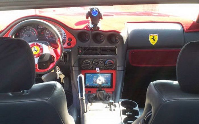 Kabin Ferrari F430 jadi-jadian