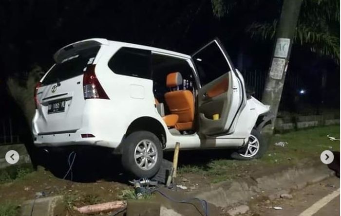 Kondisi Toyota Avanza usai kecelakaan