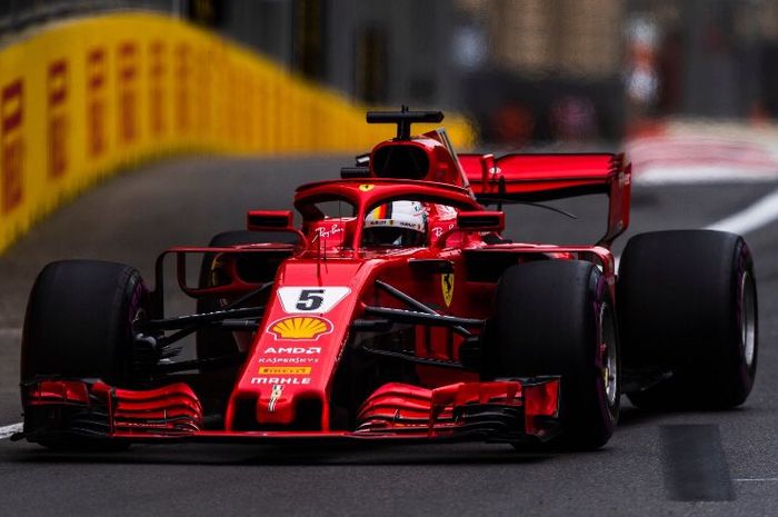 Sebastian Vettel bilang, tanpa ada safety car dan bannya mengunci, hasil lomba di GP F1 Azerbaijan ini akan jadi balapan yang berbeda
