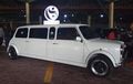 Ini Sosok MINI Cooper Limousine Terpanjang di Indonesia 