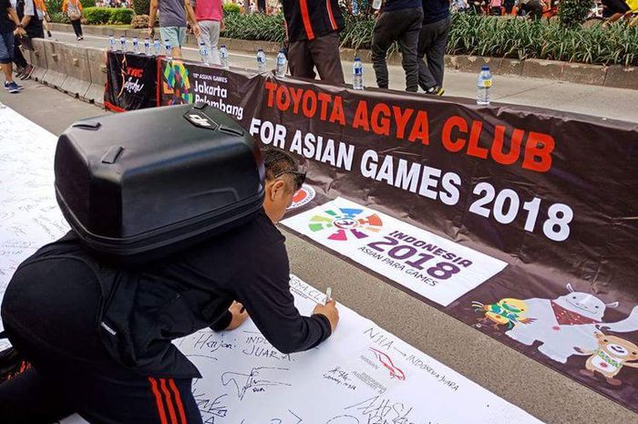 Toyota Agya Club (TAC) mendukung para atlet Indonesia yang akan berlaga di Asian Games 2018