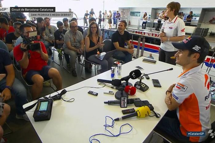 Dani Pedrosa di  konferensi pers sebelum MotoGP Catalunya
