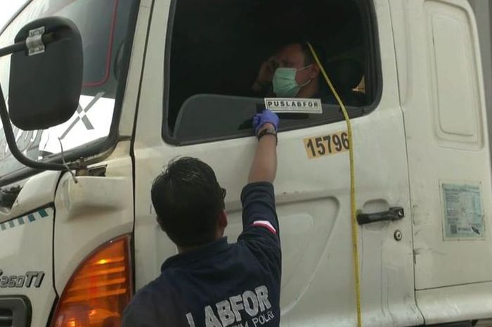 Olah TKP polisi kasus peluru nyasar di kepala yang tewaskan sopir truk