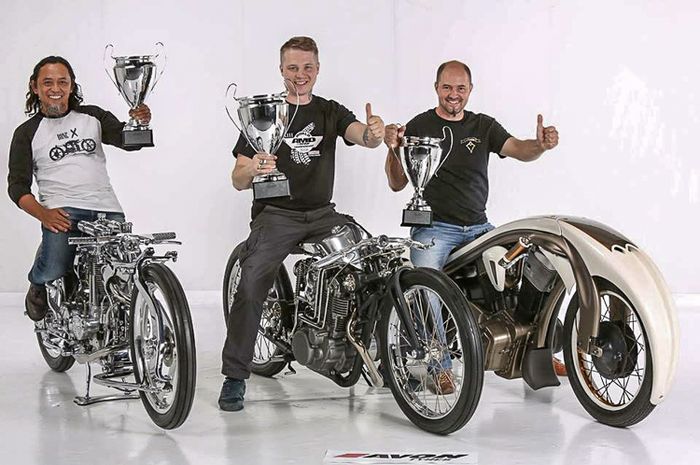 Tiga terbaik di kelas Free Style