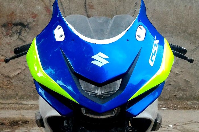 Topeng Lampu Suzuki GSX-R150. (Gbr.1)
