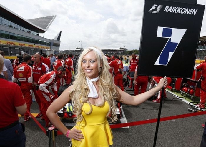 Pemilik Formula 1 yang baru menganggap keberadaan grid girl sudah ketinggalan zaman. Masak sih?
