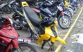 Bikin Nangis, Roda Depan dan Belakang Yamaha 125ZR Raib Di Parkiran
