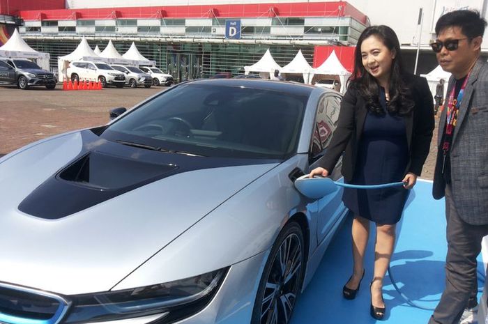 Vice President Corporate Communications BMW Group Indonesia, Jodie Otania