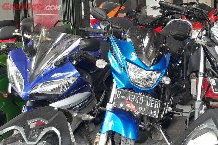 Kawasaki Ninja 150 R bekas tahun 2014 dibanderol Rp 30 jutaan