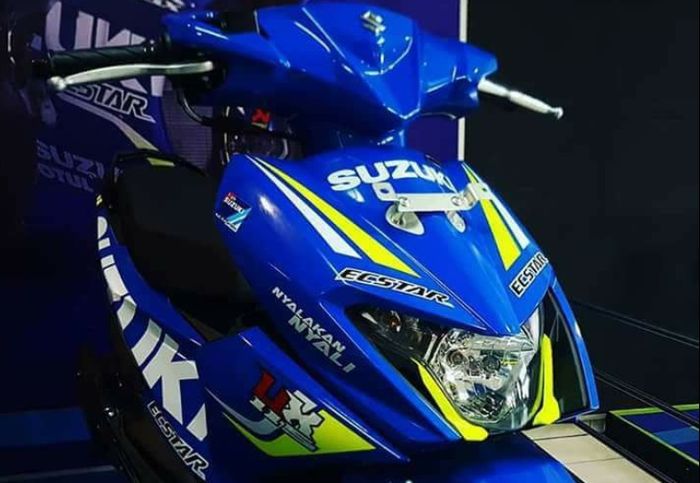 Tampilan depan Nex II dengan livery Ecstar MotoGP