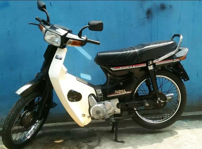 Honda Astrea Star mendapatkanubahan di stoplamp dan behel