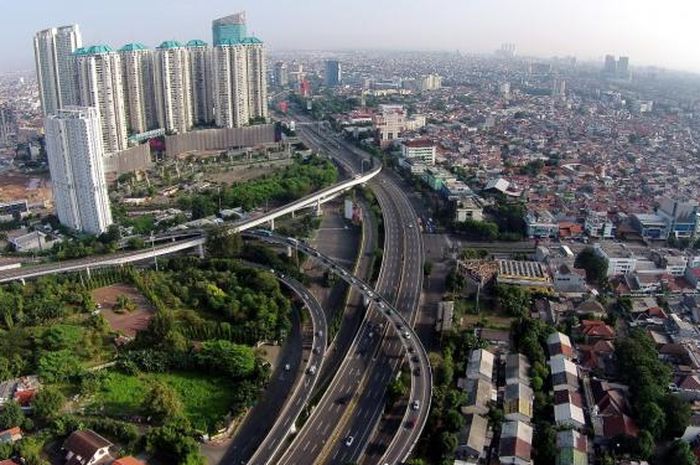DPR kritik penyesuaian tarif tol Simpang Susun Tomang-Tangerang Barat-Cikupa.