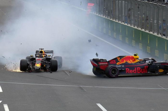 Insiden antara Daniel Ricciardo dengan Max Verstappen di Sirkuit Baku pada F1 GP Azerbaijan 2018 , Minggu (29/4/2018).