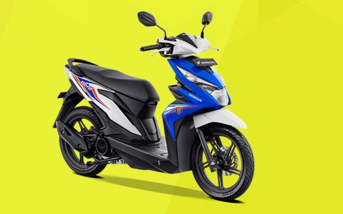 Pilihan warna Techno Blue White tersedia pada Honda BeAT tipe CBS