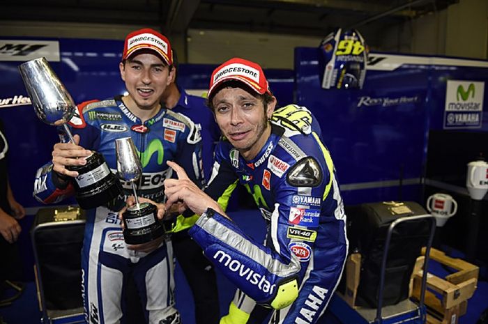 Rossi menilai bahwa Lorenzo pasti memiliki pendapat sama tentang motor Yamaha YZR-M1