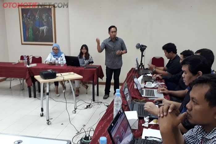 GridOto.com menjadi media otomotif pertama yang mengadakan penghargaan digital marketing program