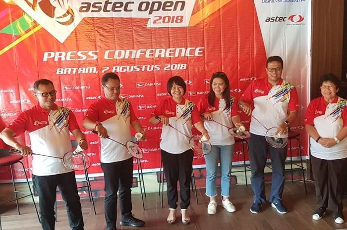 Pembukaan turnamen Daihatsu Astec Open 2018 di Batam