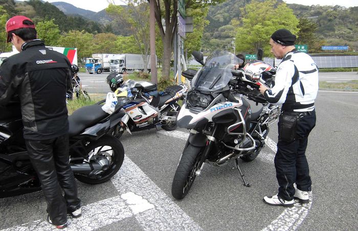 Patuhi rencana yang sudah disusun bersama