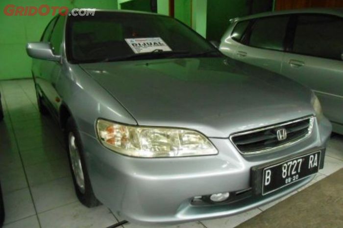 Mobil bekas Honda Accord generasi keenam