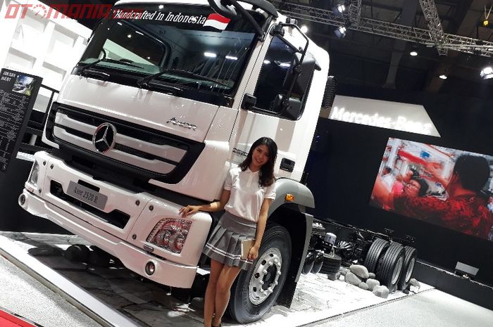 Axor 2528 R, truk terbaru Mercedes-Benz